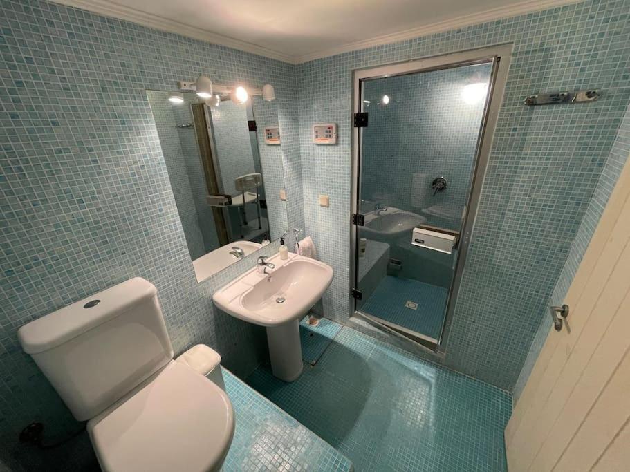 Studio With Private Swimming Pool And Garden Кашкайш Экстерьер фото